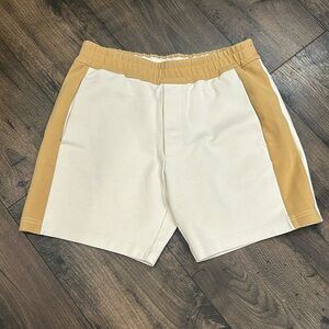 Club Monaco Doubleface Shorts with Elastic Waist & Pockets Size Small